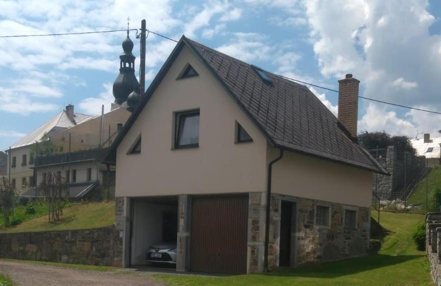 Chaloupka V Branne Apartamento Branná Exterior foto